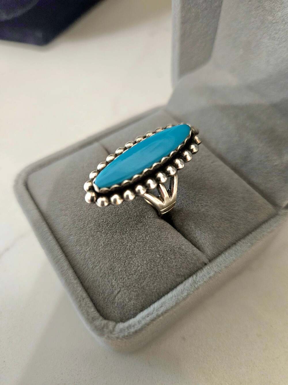 Vintage Southwestern Sterling Silver Marquise‎ Turquoise Cabochon Beaded Ring